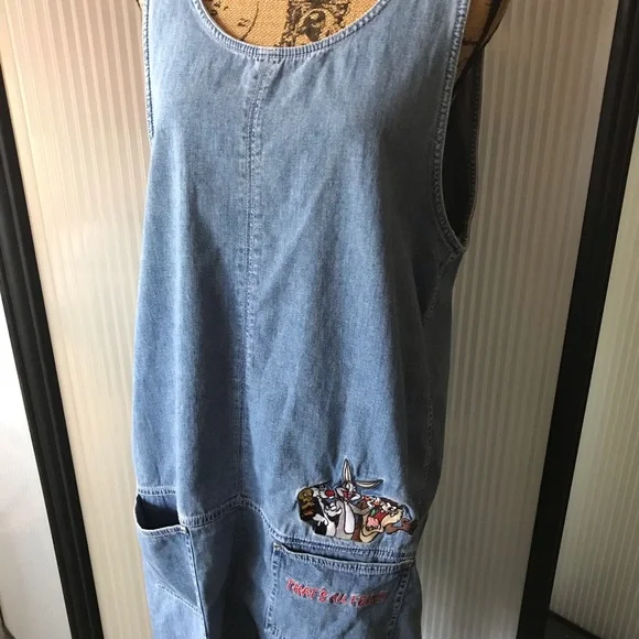 Denim Jumper embroidered with Looney Tune characters. Summer dress, back zip. - Picture 8 of 9